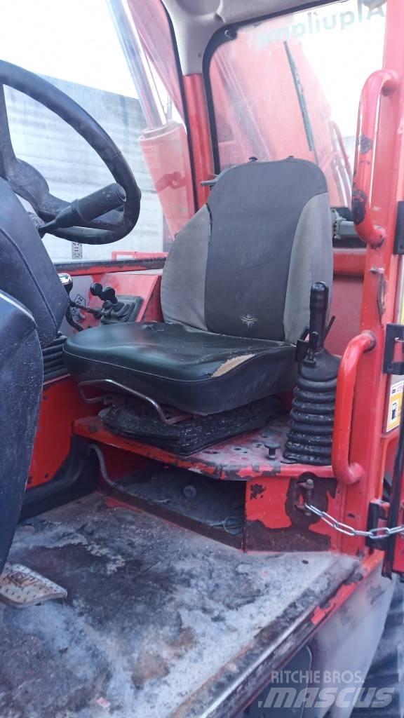 JCB 535-140 伸縮臂操作車