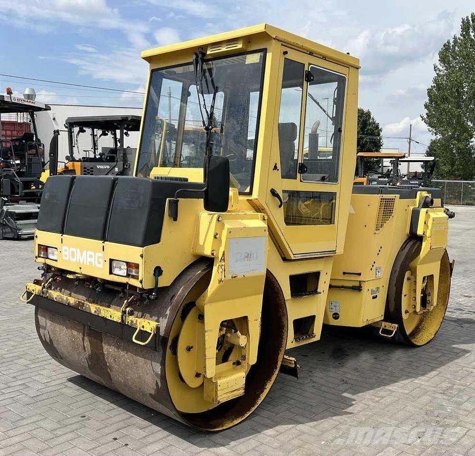 Bomag BW 151 AD-2 雙輪滾壓機