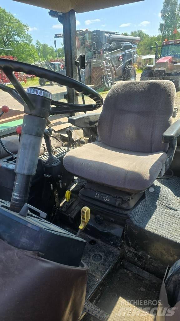 John Deere 2850 曳引機