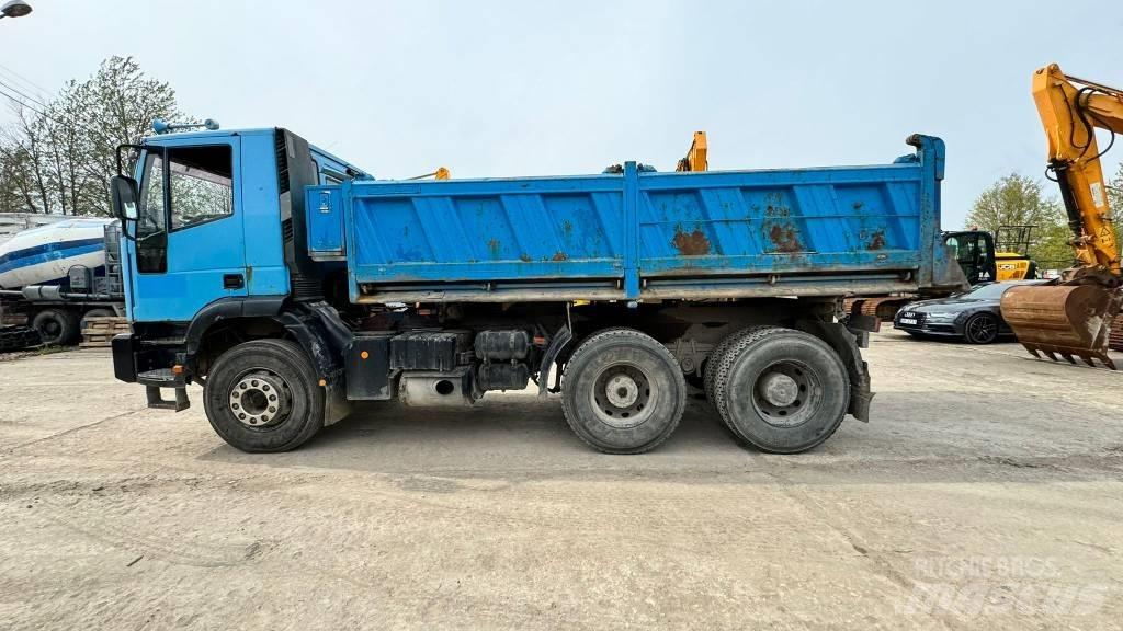 Iveco Magirus 260 傾卸式卡車