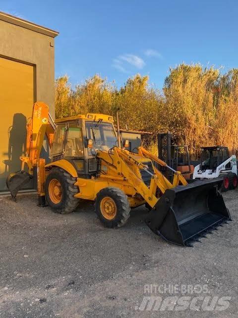 JCB 3 CX 反鏟裝載機