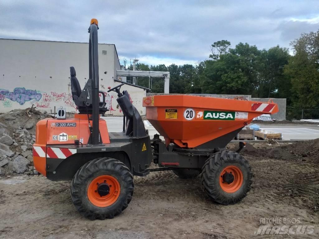 Ausa D 300 AHG 側卸礦車
