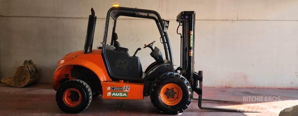 Ausa C 200 H X4 越野車
