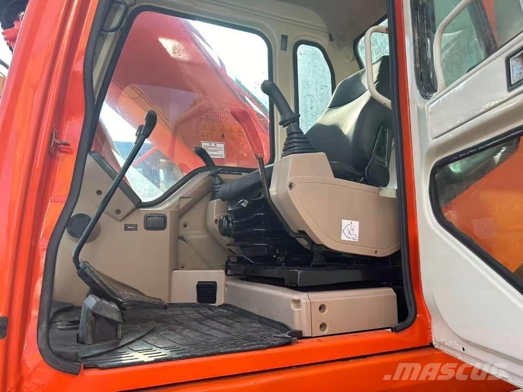 Doosan DH 225 LC-7 履帶式 挖土機/掘鑿機/挖掘機
