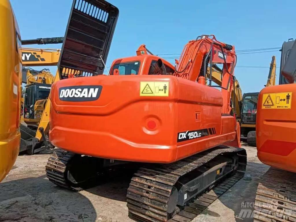 Doosan DX150 中型挖土機/掘鑿機/挖掘機 7t-12t