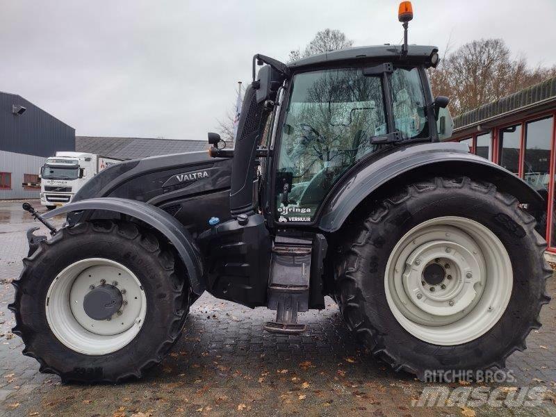 Valtra T 214 D 曳引機