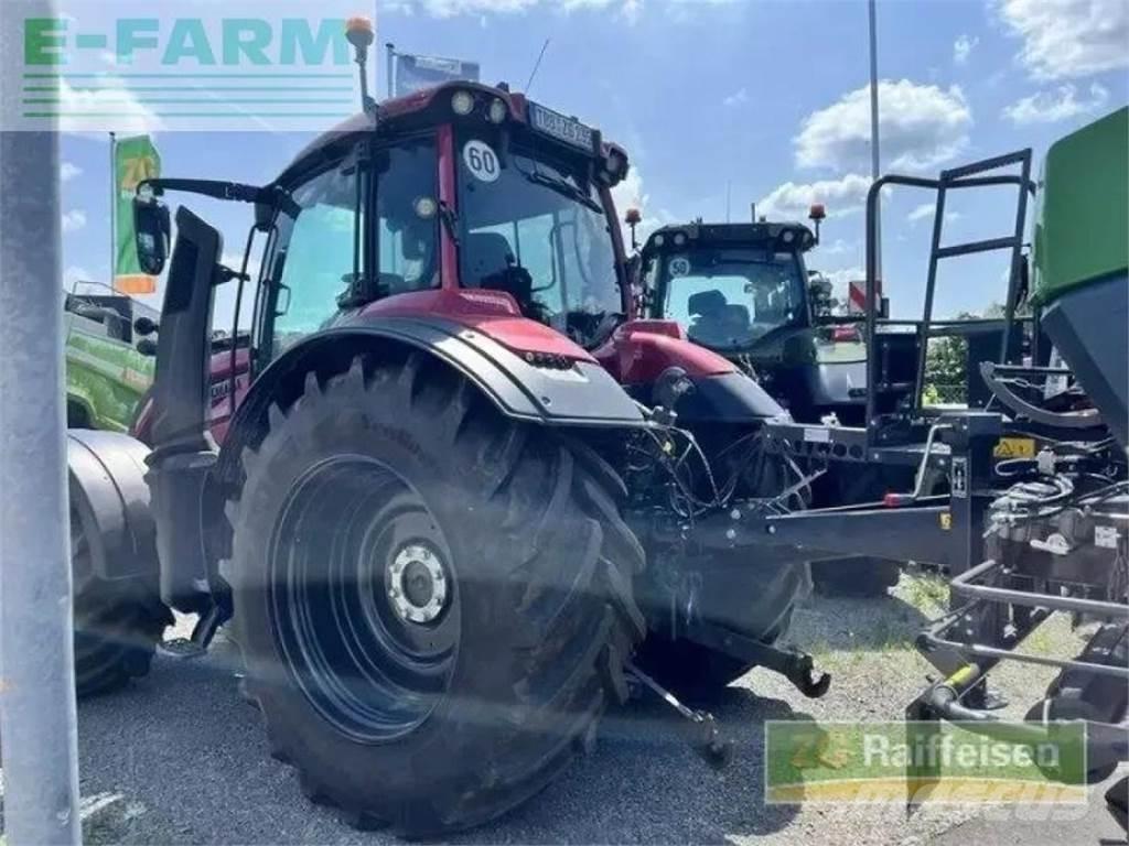 Valtra t 235 曳引機