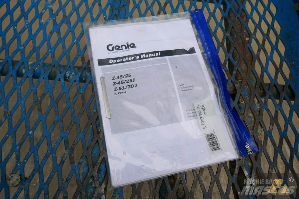 Genie Z-45/25 曲臂高空作業車