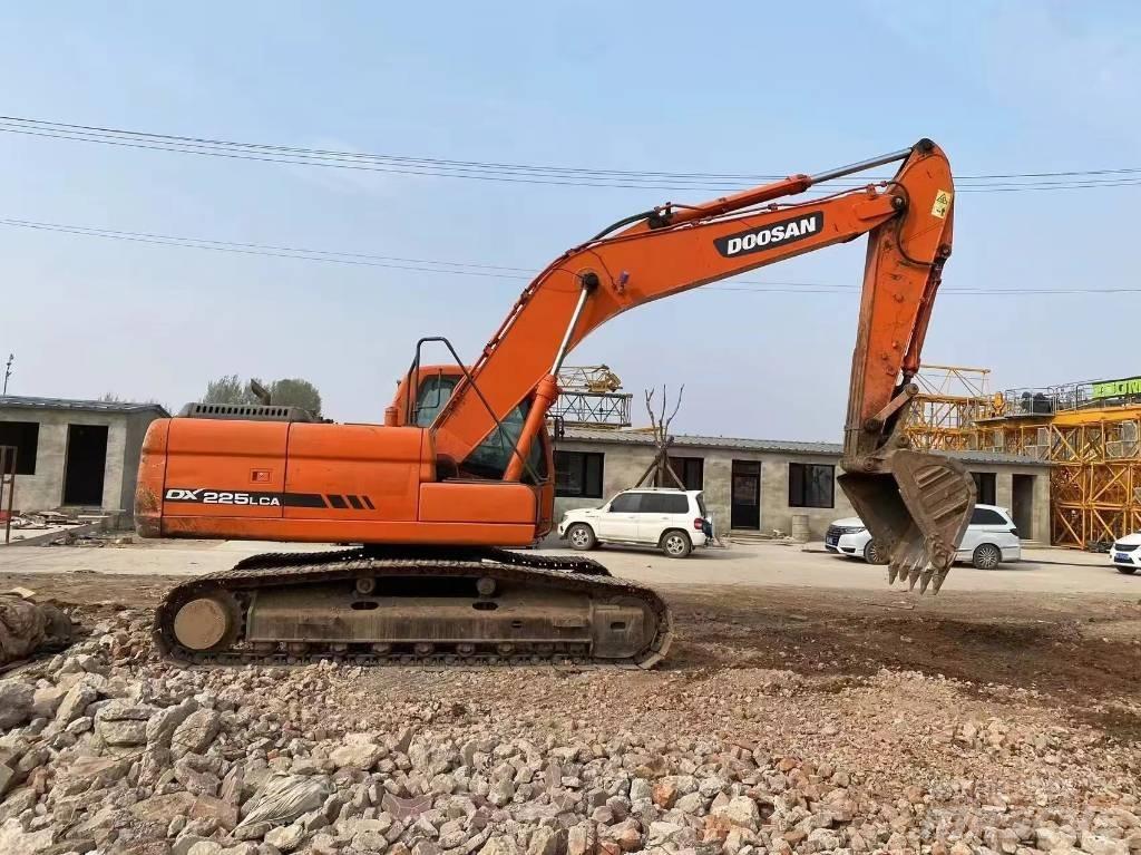 Doosan DX 225 LC 履帶式 挖土機/掘鑿機/挖掘機