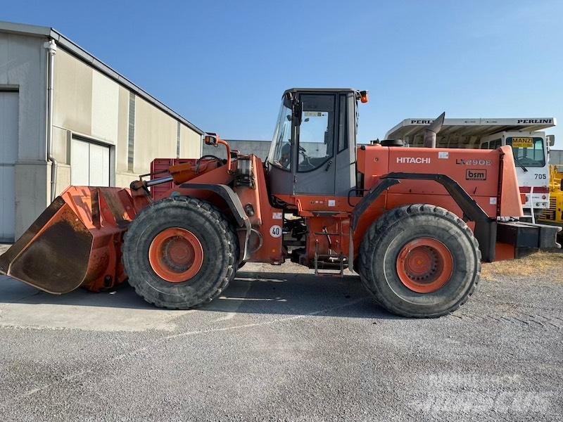 Hitachi LX 290 E 輪胎式裝載機