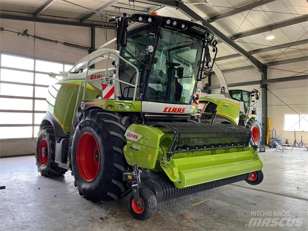 CLAAS Jaguar 970 自走式飼料採集機