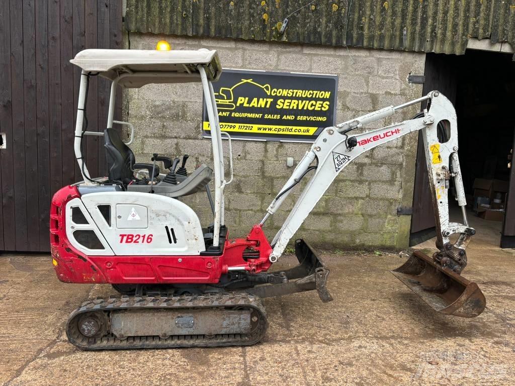 Takeuchi TB 216 小型挖土機/掘鑿機<7t(小型挖掘機)