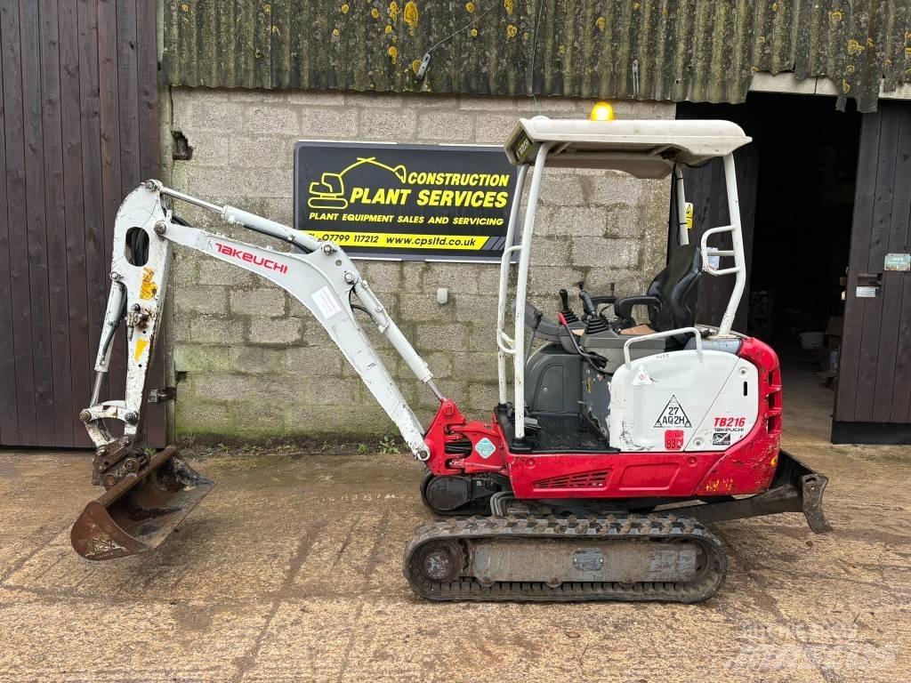 Takeuchi TB 216 小型挖土機/掘鑿機<7t(小型挖掘機)