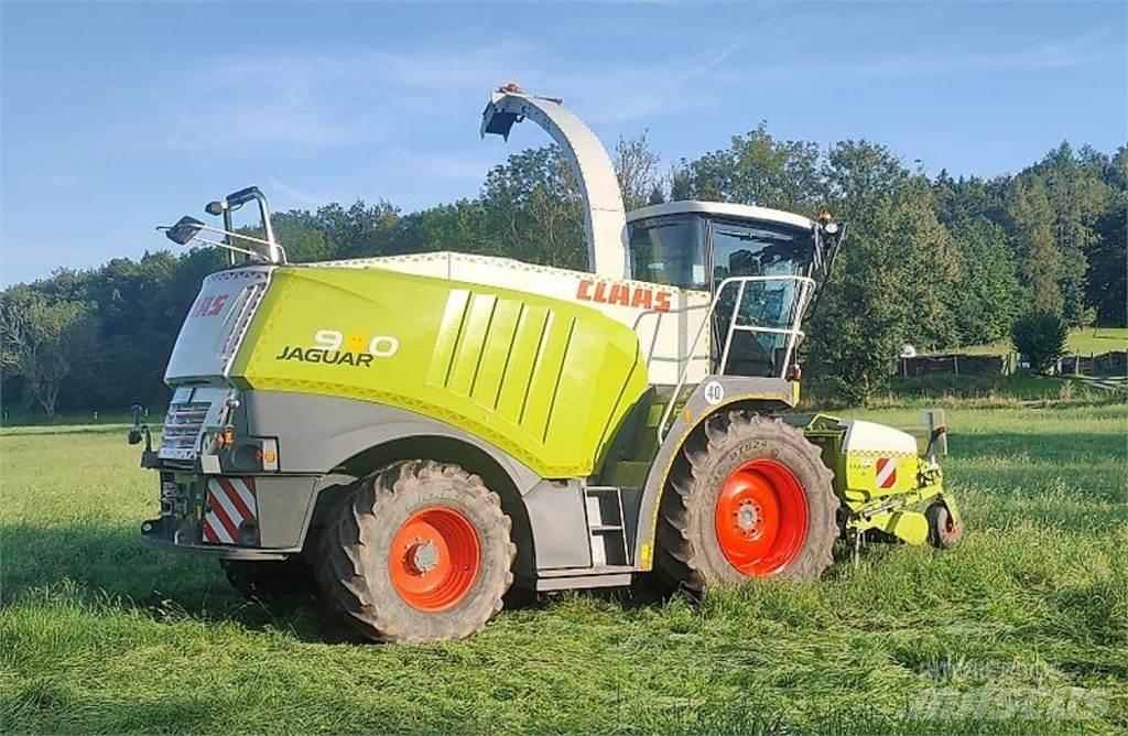 CLAAS Jaguar 940 A 自走式飼料採集機