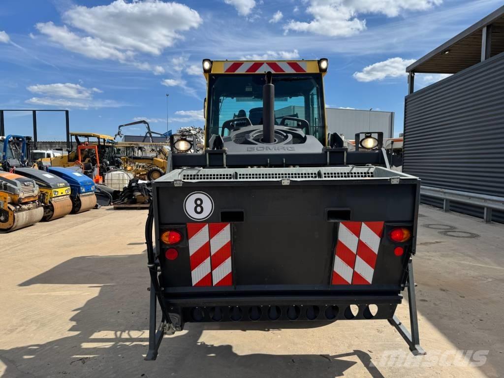 Bomag BW 174 AP-4 AM 雙輪滾壓機