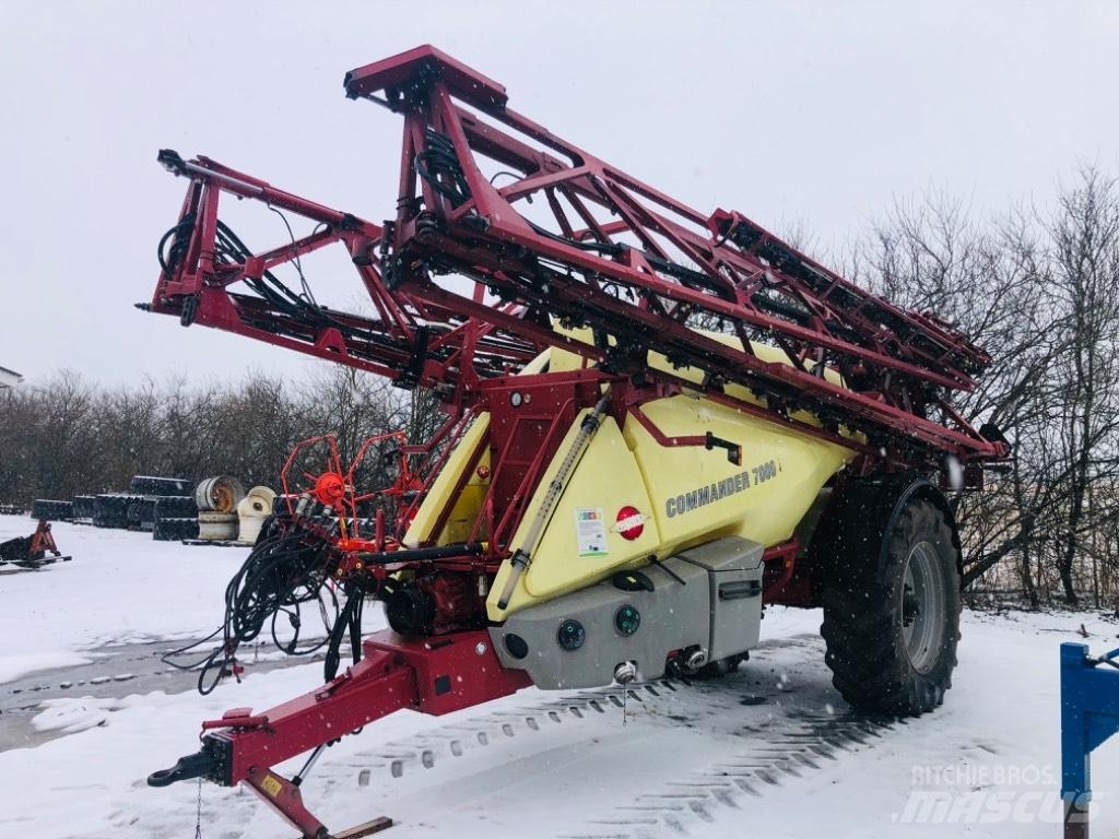 Hardi Commander 7000 牽引式噴霧機