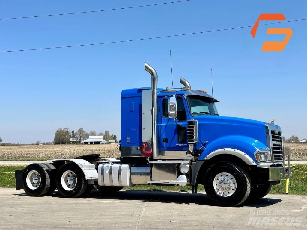 Mack Titan TD 713 曳引機組件