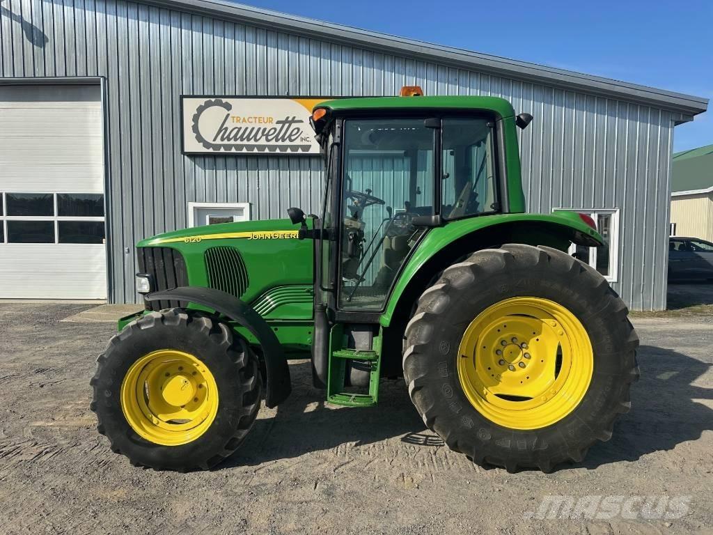 John Deere 6120 曳引機