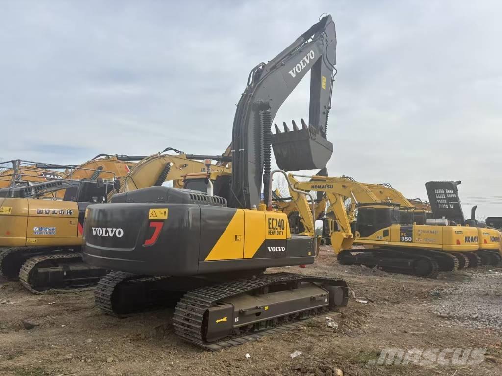 Volvo EC 240 履帶式 挖土機/掘鑿機/挖掘機