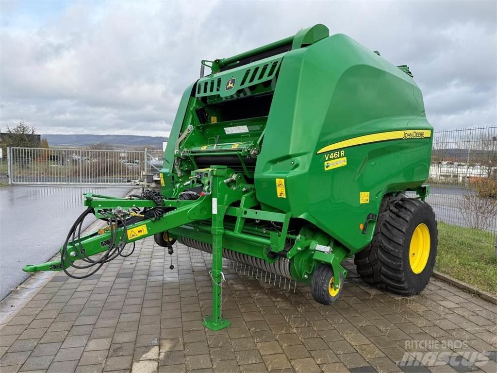 John Deere V461R 圓型牧草打包機