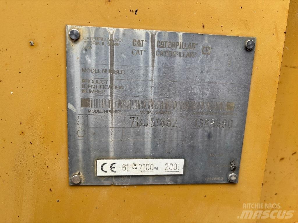 CAT 908 輪胎式裝載機