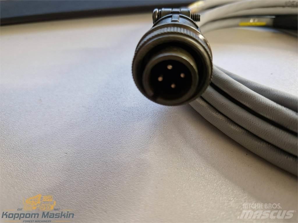 Rottne 401-13440 電子設備