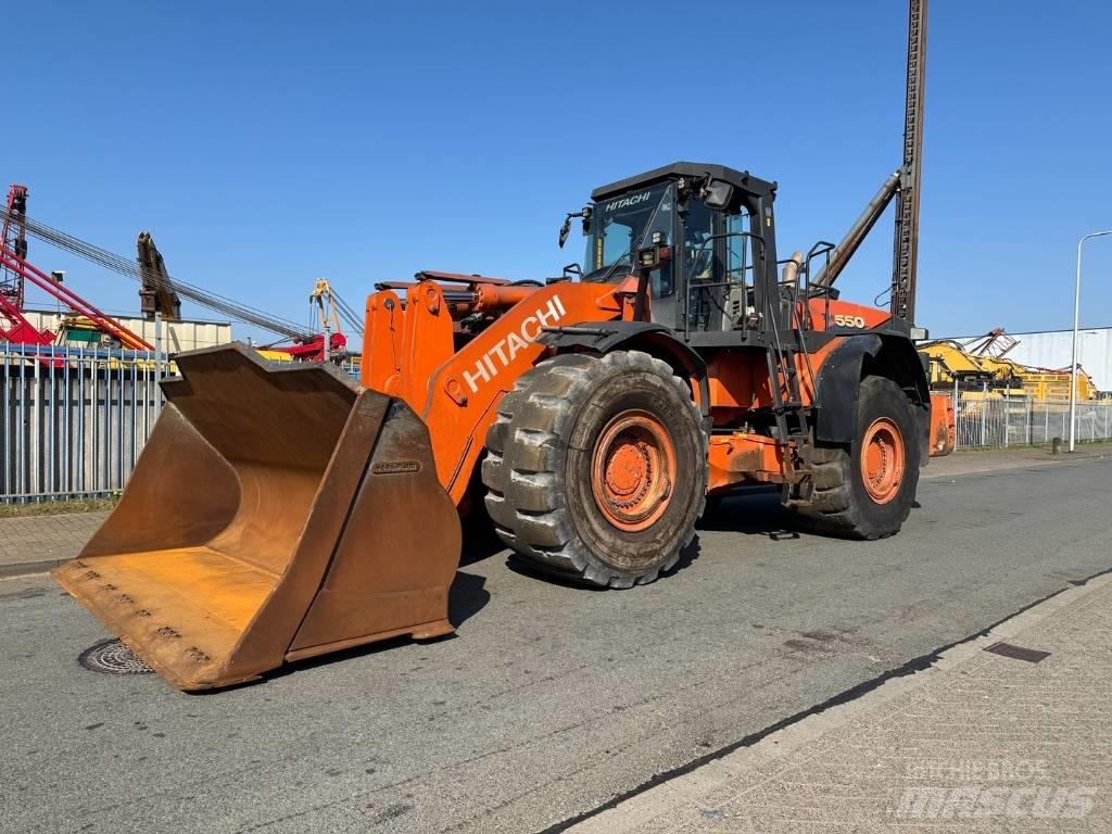 Hitachi ZW 550-6 輪胎式裝載機