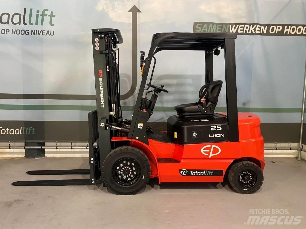 EP EFL252X 電動堆高機