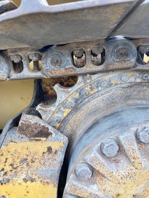 CAT D 3 K LGP 履帶推土機