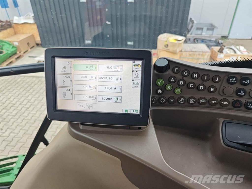 John Deere 6210R 曳引機