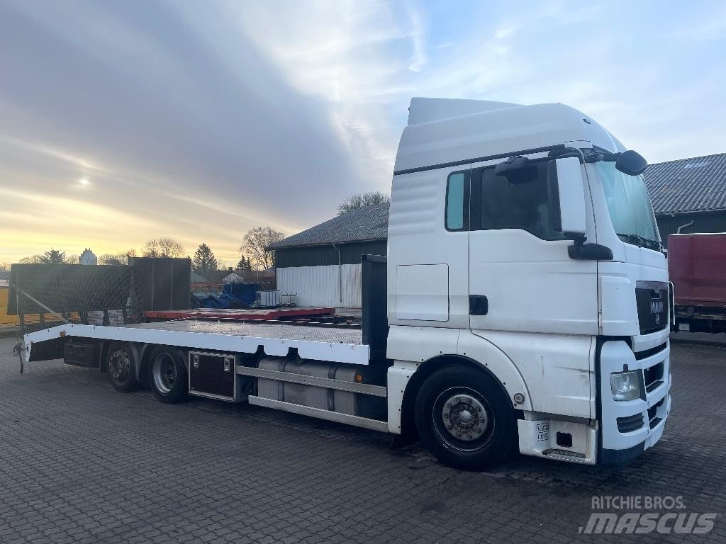 MAN 26.480 運輸車輛