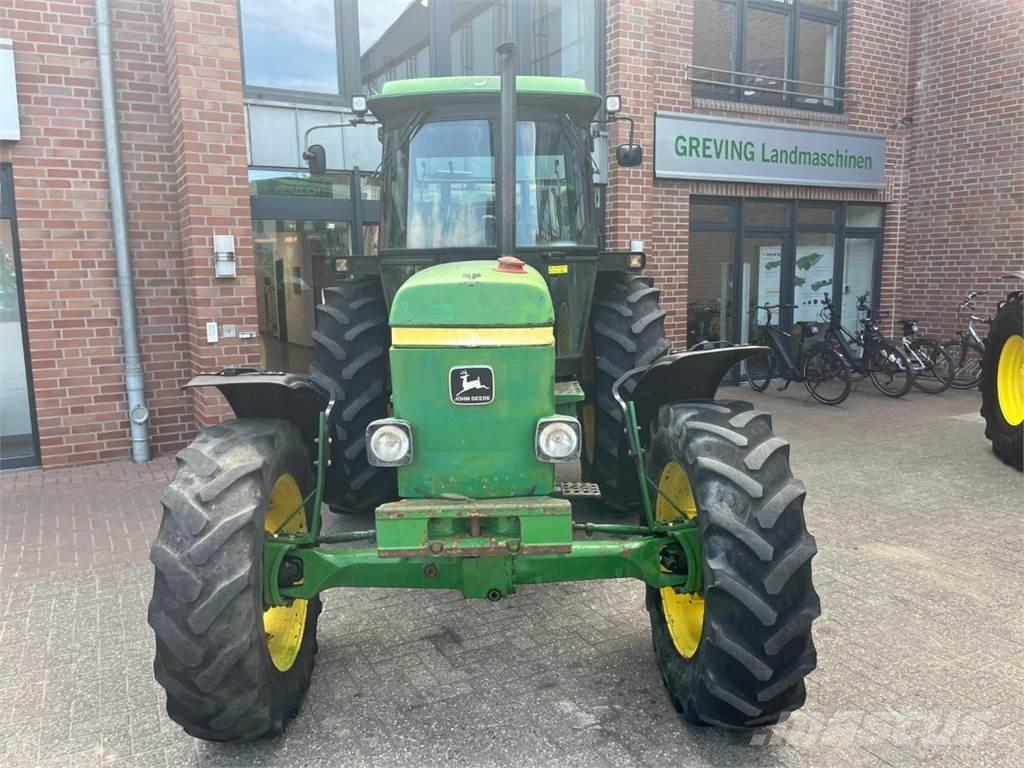 John Deere 3040 曳引機