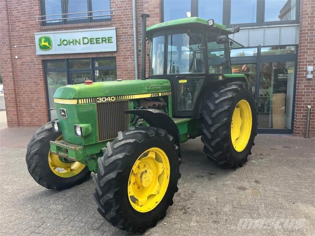 John Deere 3040 曳引機