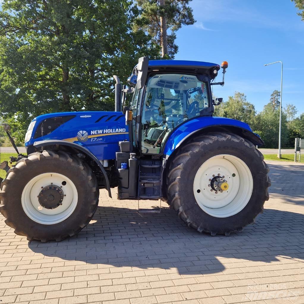 New Holland T 7.245 曳引機