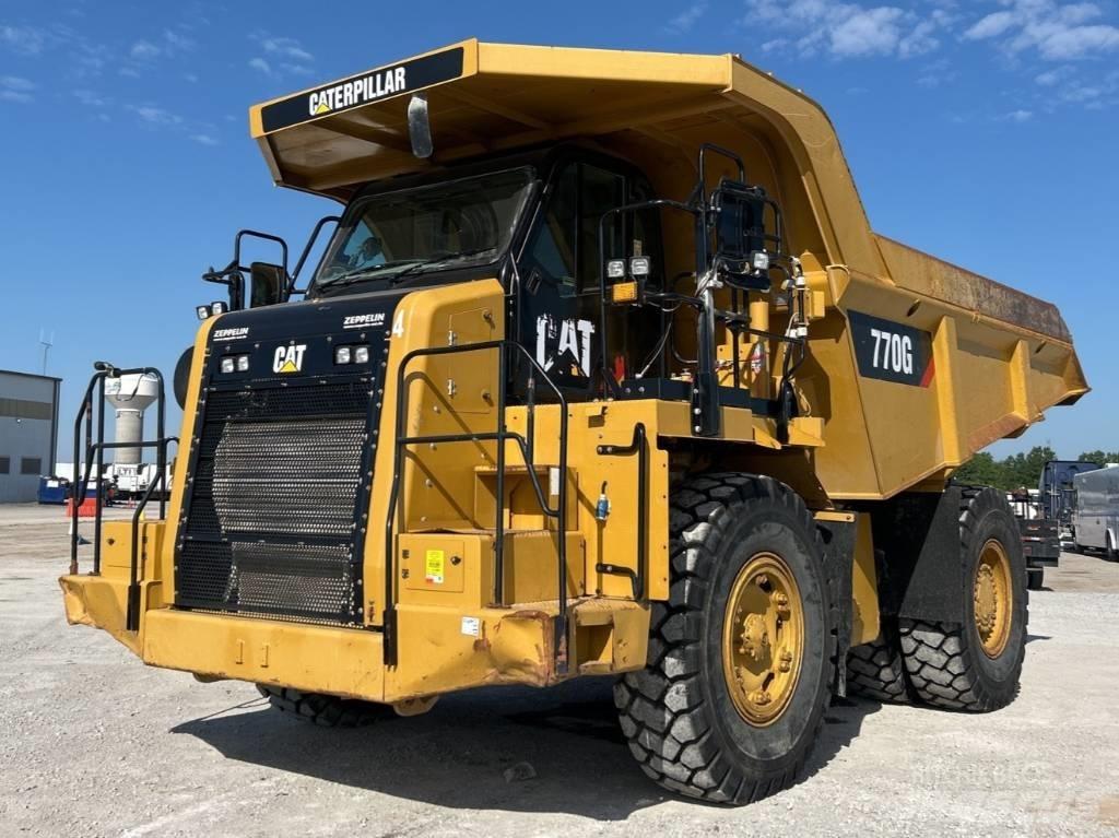 CAT 770 G 鉸接式起吊車