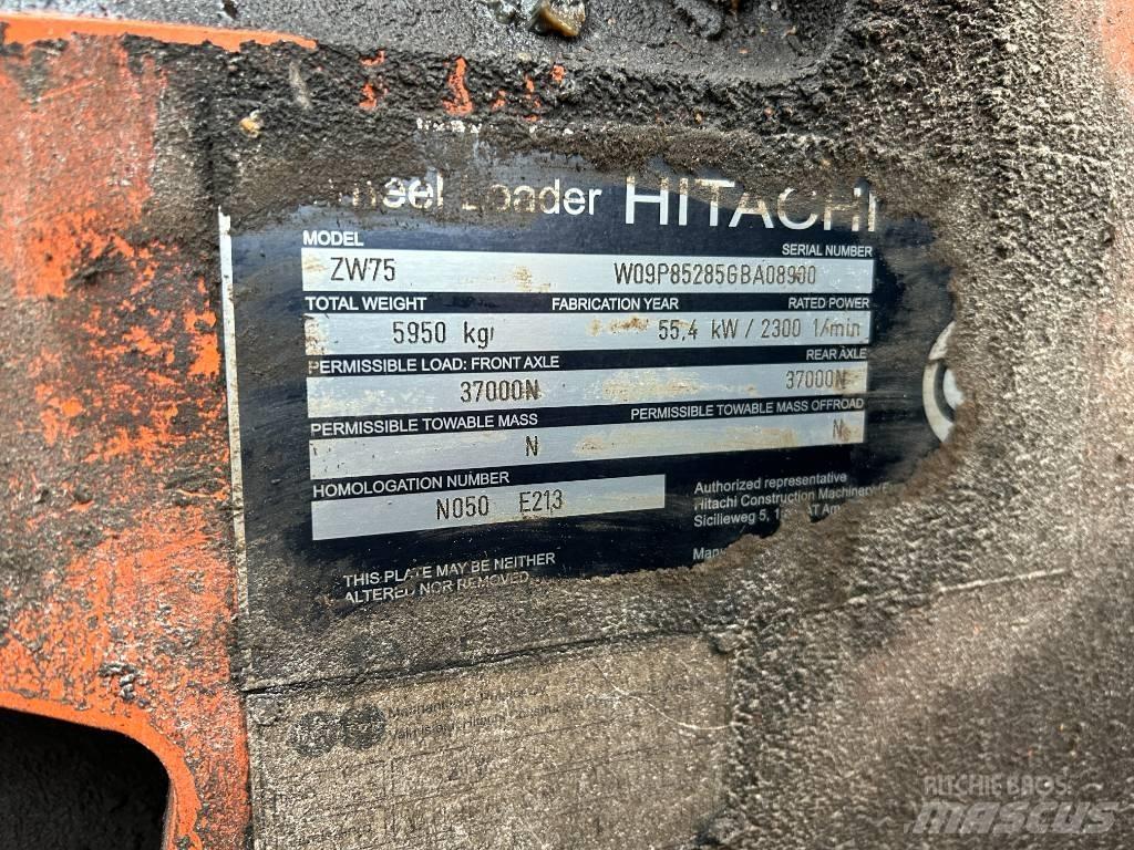 Hitachi ZW 75 輪胎式裝載機