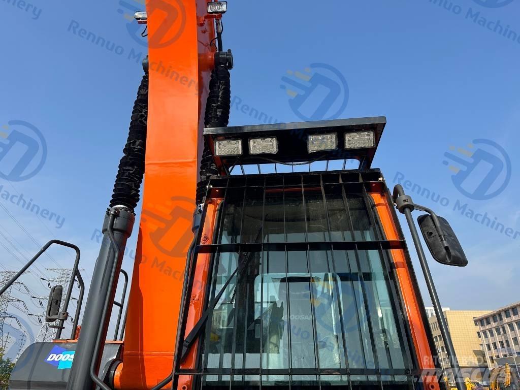 Doosan DX 300LC-9C 履帶式 挖土機/掘鑿機/挖掘機