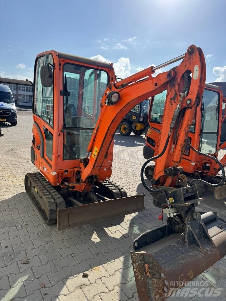 Kubota KX 016-4 小型挖土機/掘鑿機<7t(小型挖掘機)
