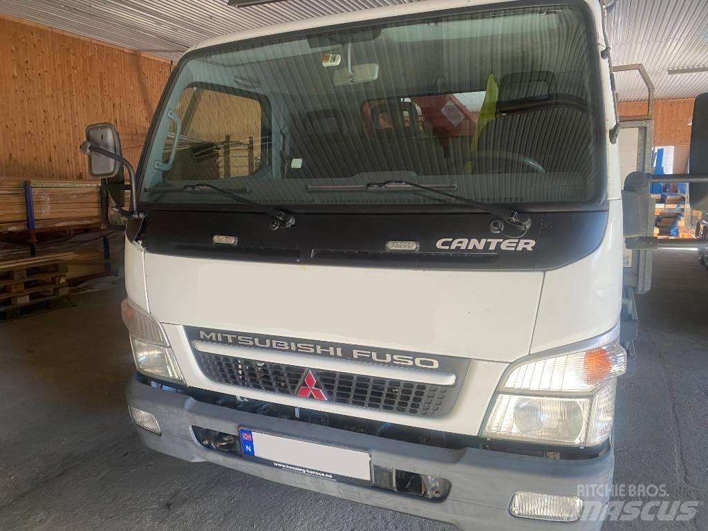Mitsubishi Canter 起重機卡車