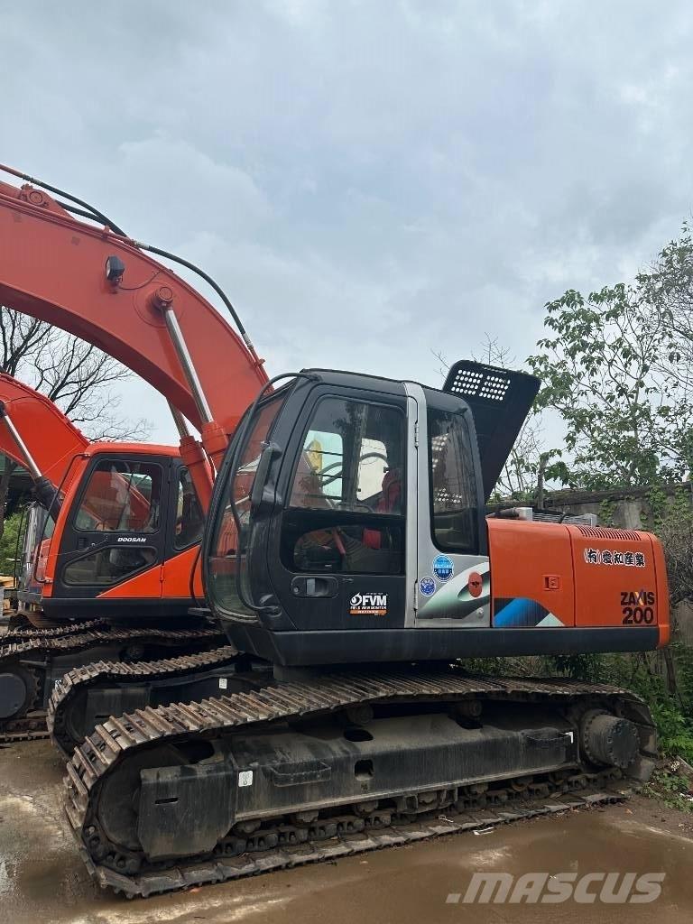 Hitachi ZX 200 履帶式 挖土機/掘鑿機/挖掘機