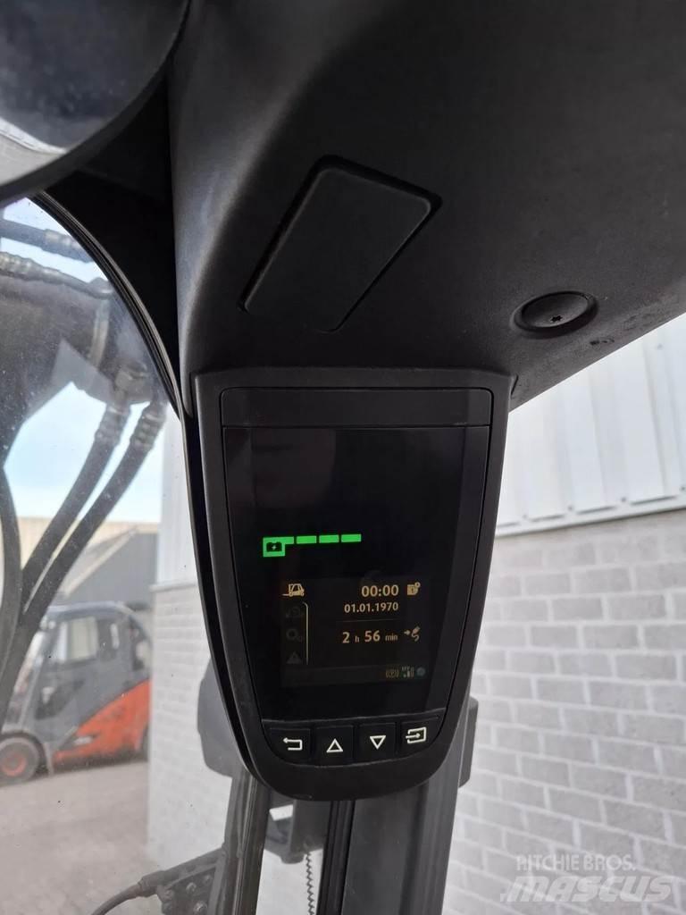 Linde E30HL01-600 電動堆高機
