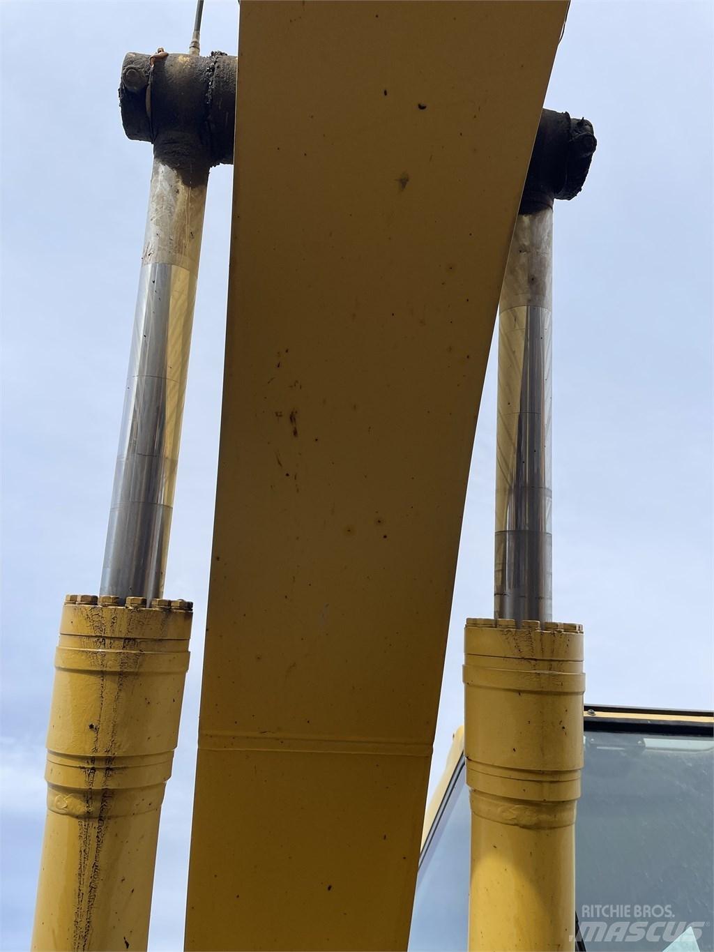 Komatsu PC 200 LC-7 履帶式 挖土機/掘鑿機/挖掘機