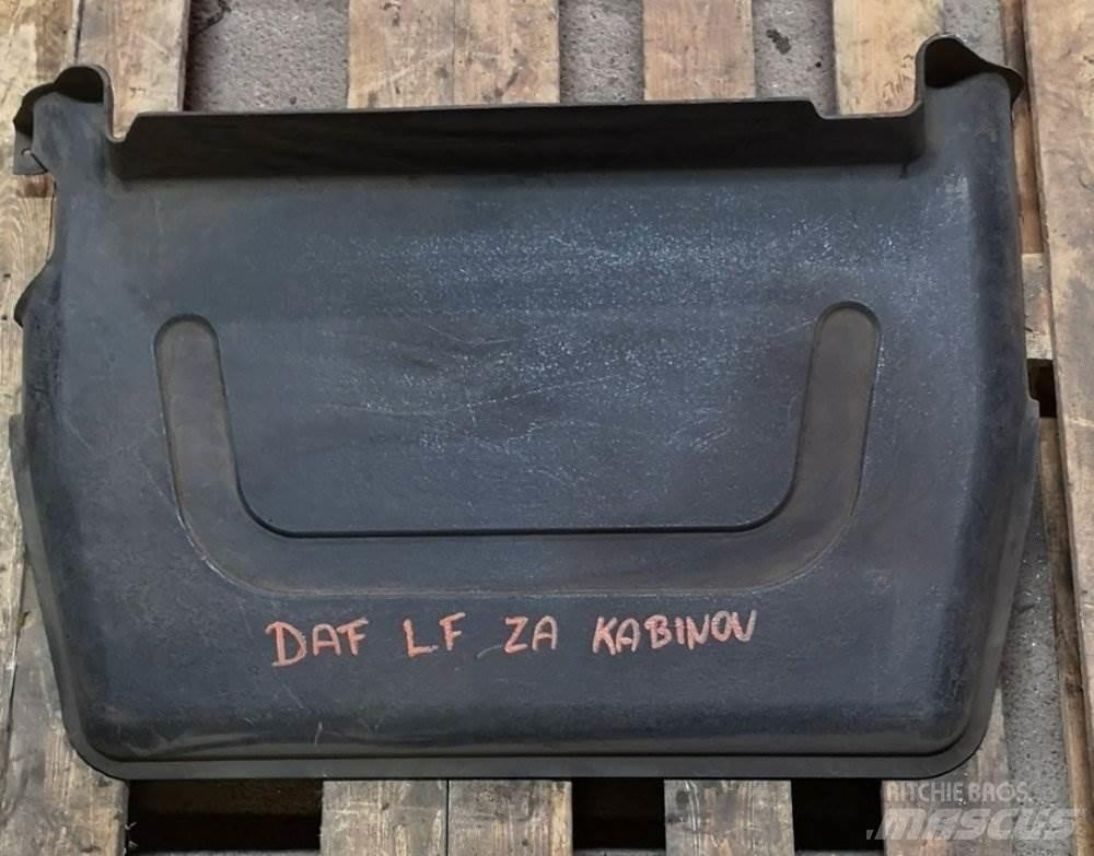 DAF LF KRYT ZA KABINOU 駕駛室與內部