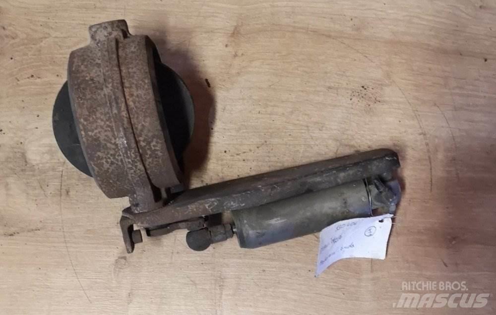 MAN TGA MOTOROVÁ BRZDA 引擎/發動機