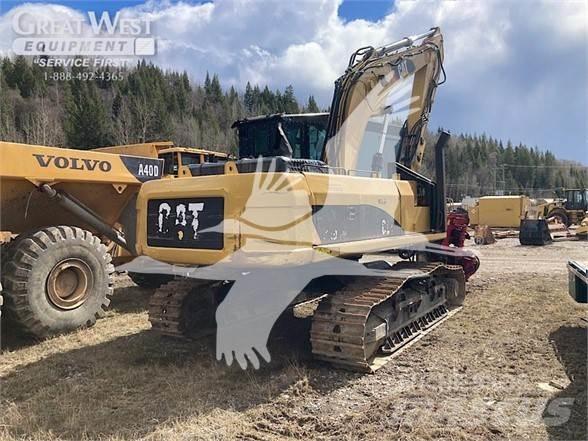CAT 324D FM 收穫機