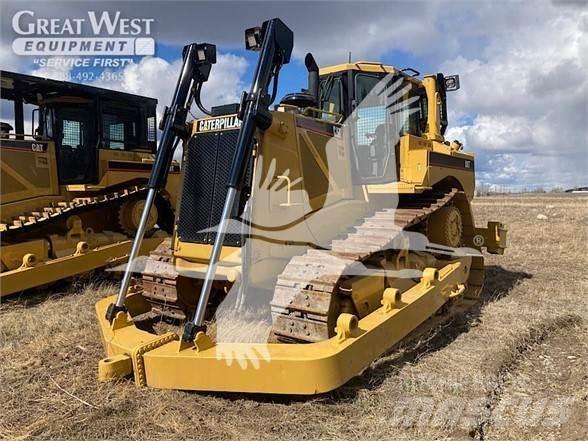 CAT D8T 履帶推土機