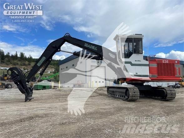 Madill 3800C 鉗式裝載機
