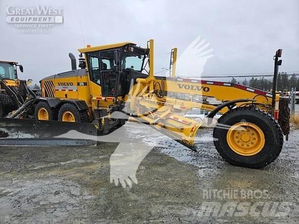 Volvo G976 平土機