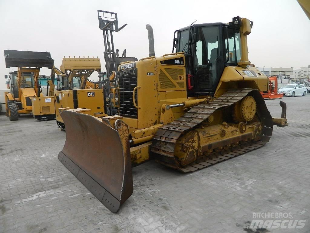 CAT D 6 N XL 履帶推土機