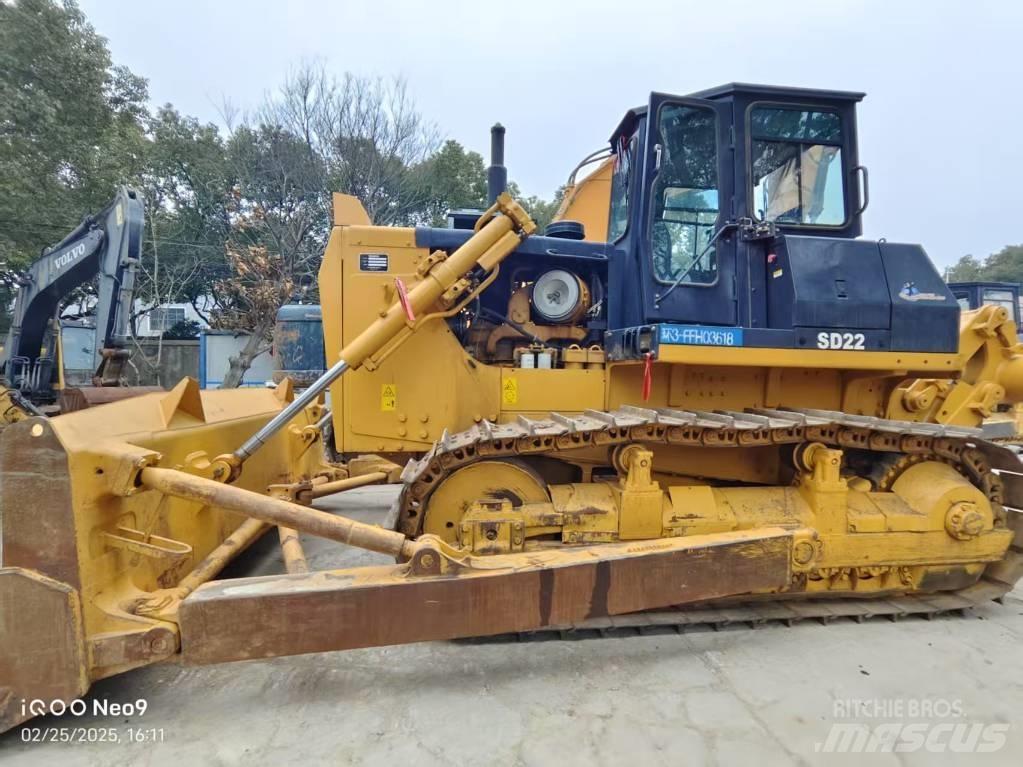 Shantui sd22 履帶推土機